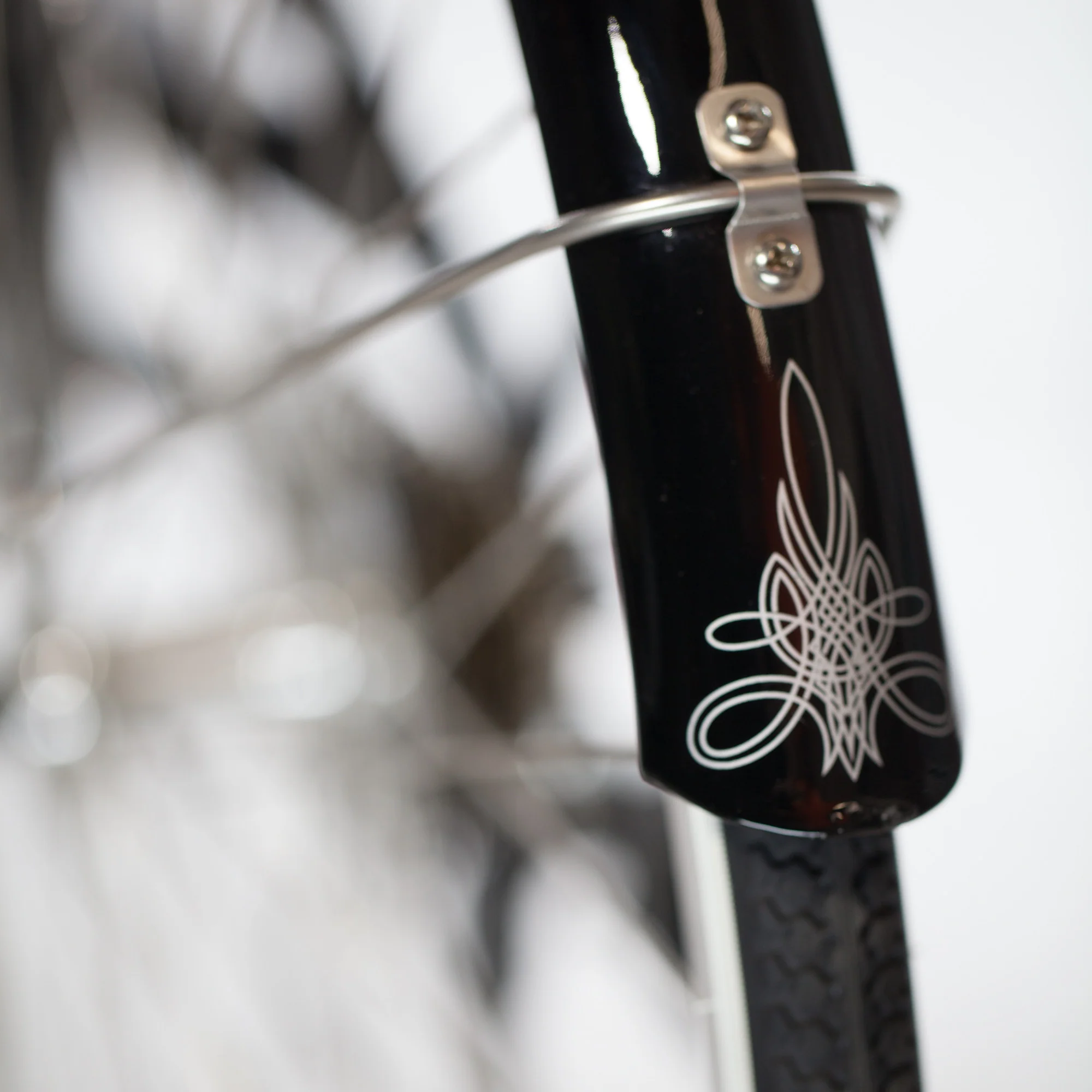 XDSBIKE Nadine 7sp Women's Step-Through City Bike //  Classic Black - Image 4