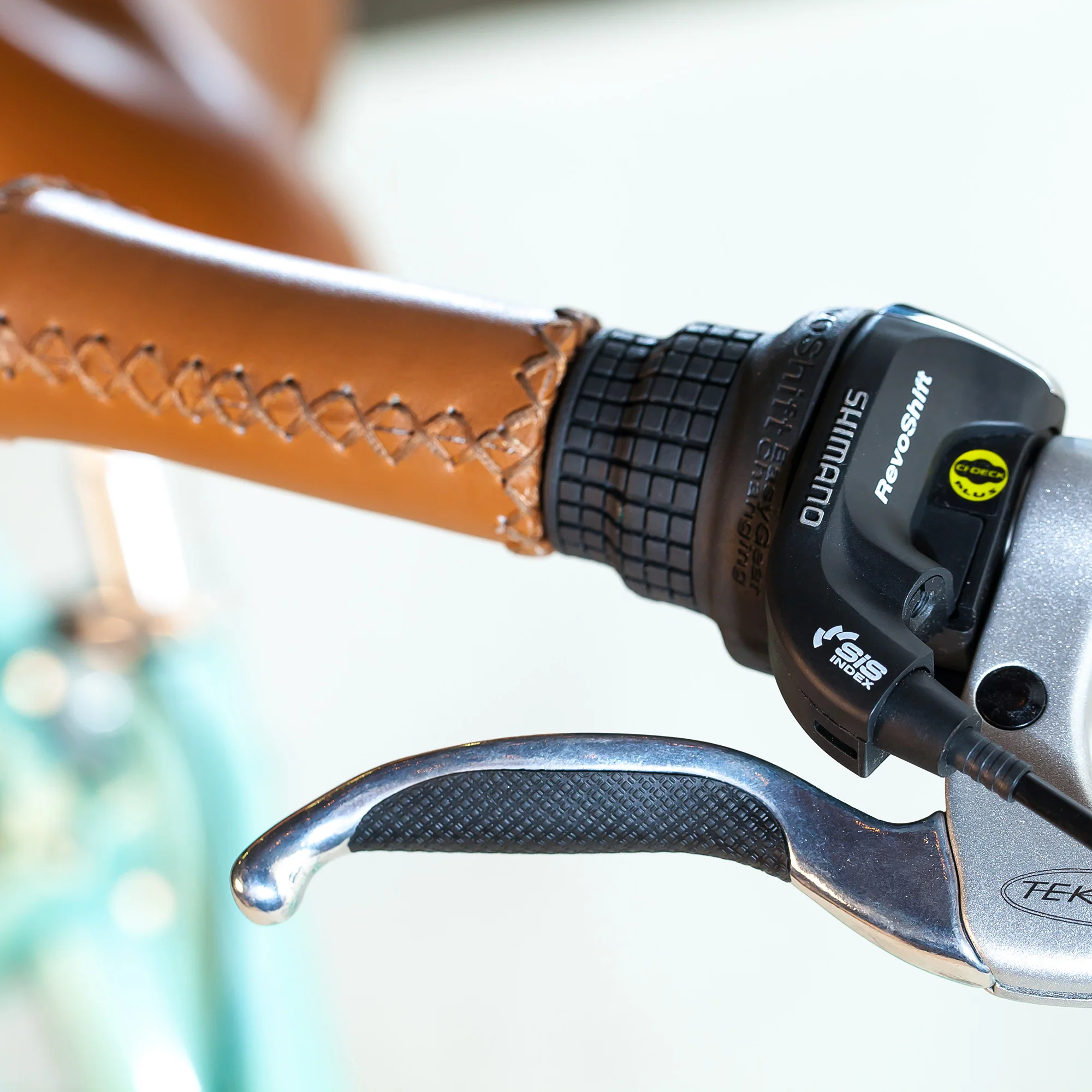 XDSBIKE Nadine 7sp Women's Step-Through City Bike // Pearl Mint - Image 9