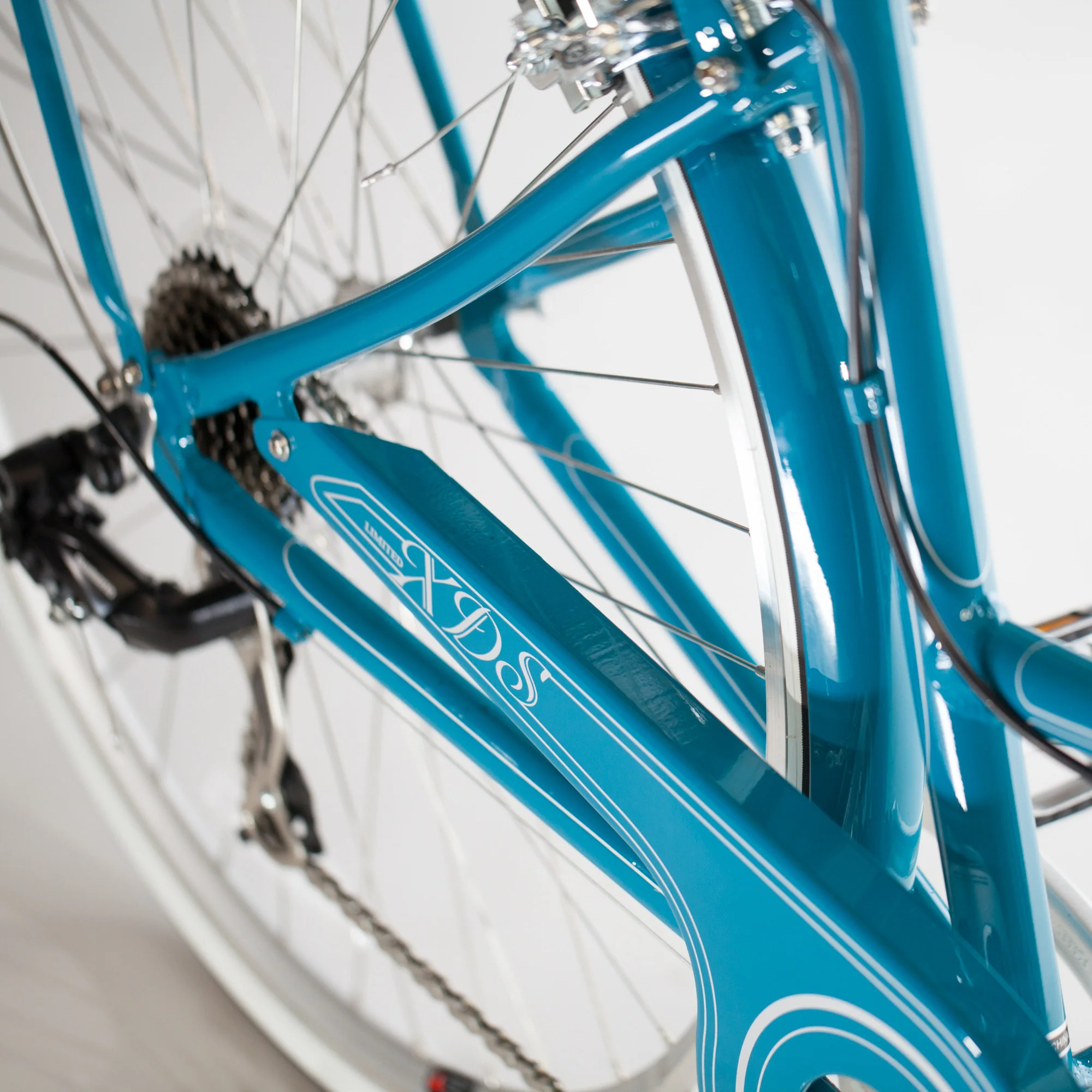 XDSBIKE Nadine 7sp Women's Step-Through City Bike // Teal - Image 10