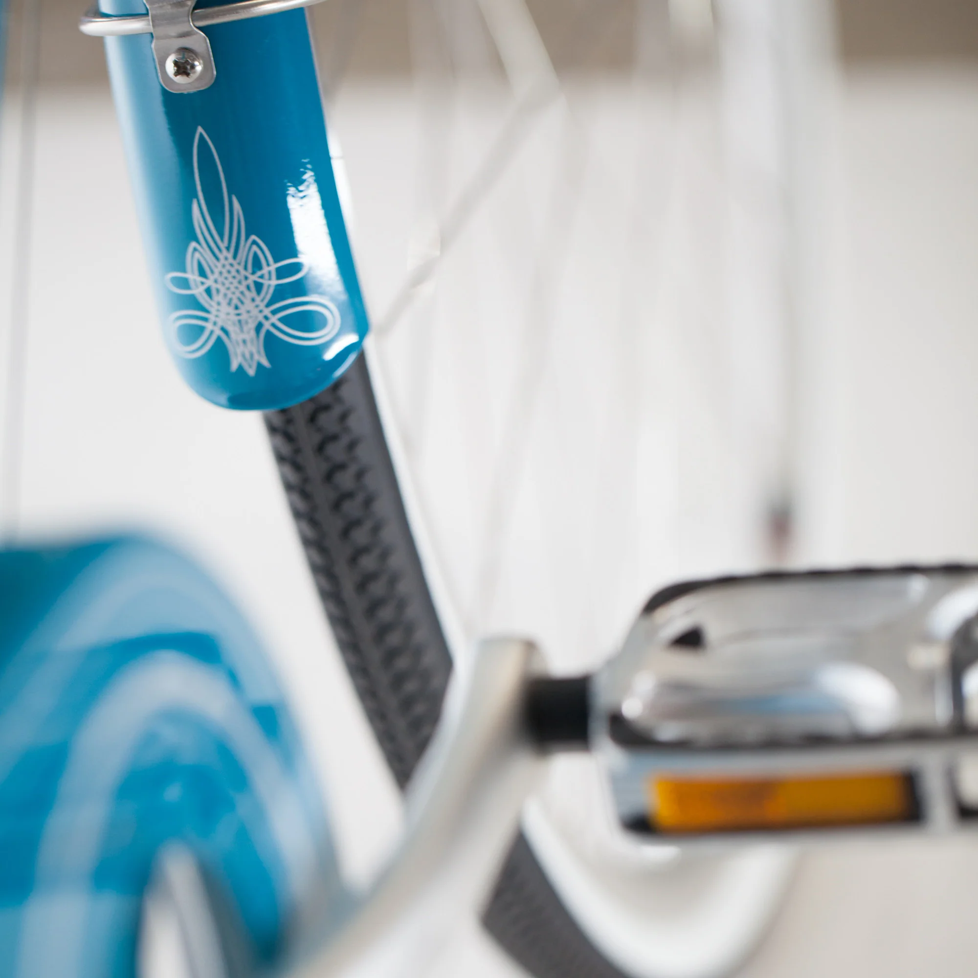 XDSBIKE Nadine 7sp Women's Step-Through City Bike // Teal - Image 12