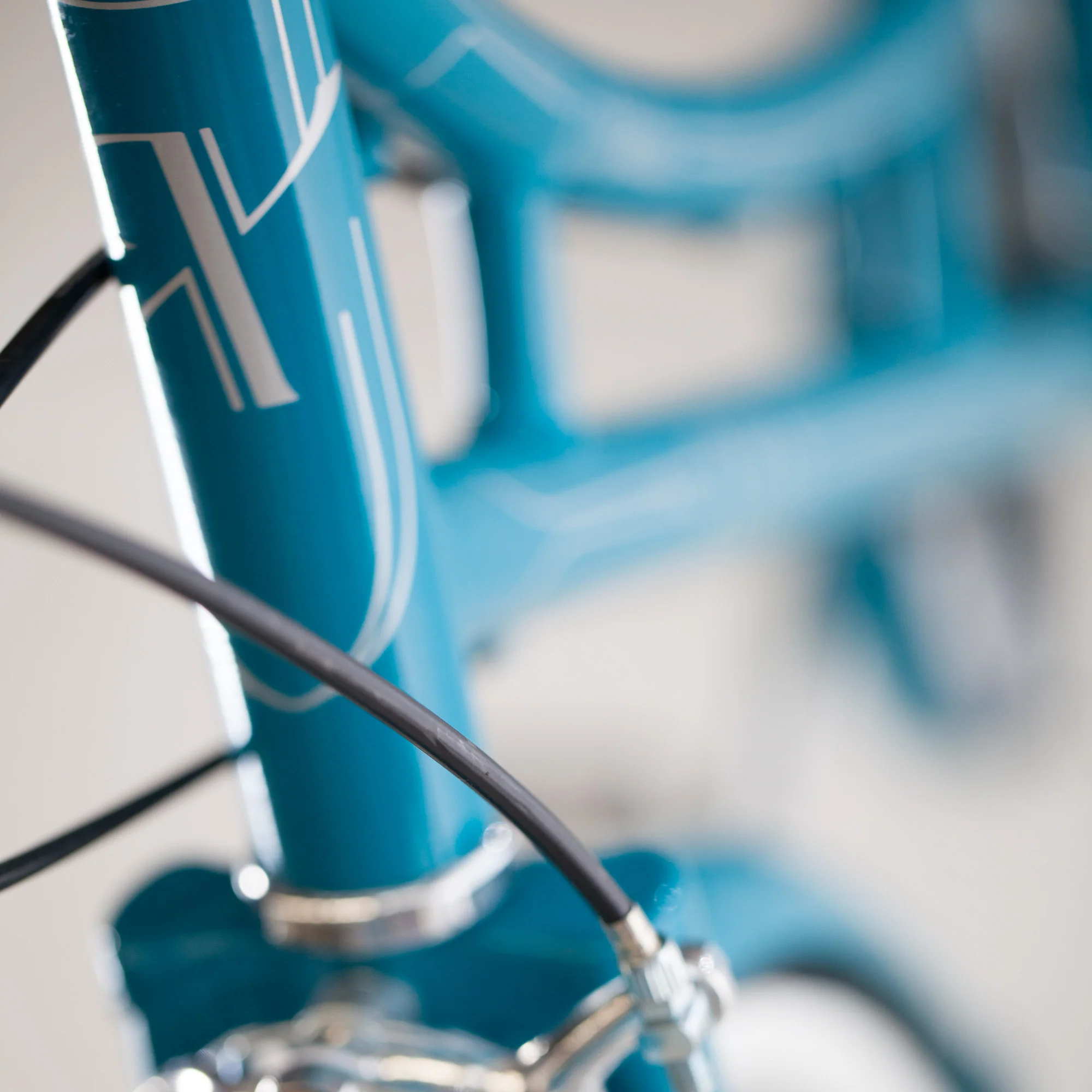 XDSBIKE Nadine 7sp Women's Step-Through City Bike // Teal - Image 3