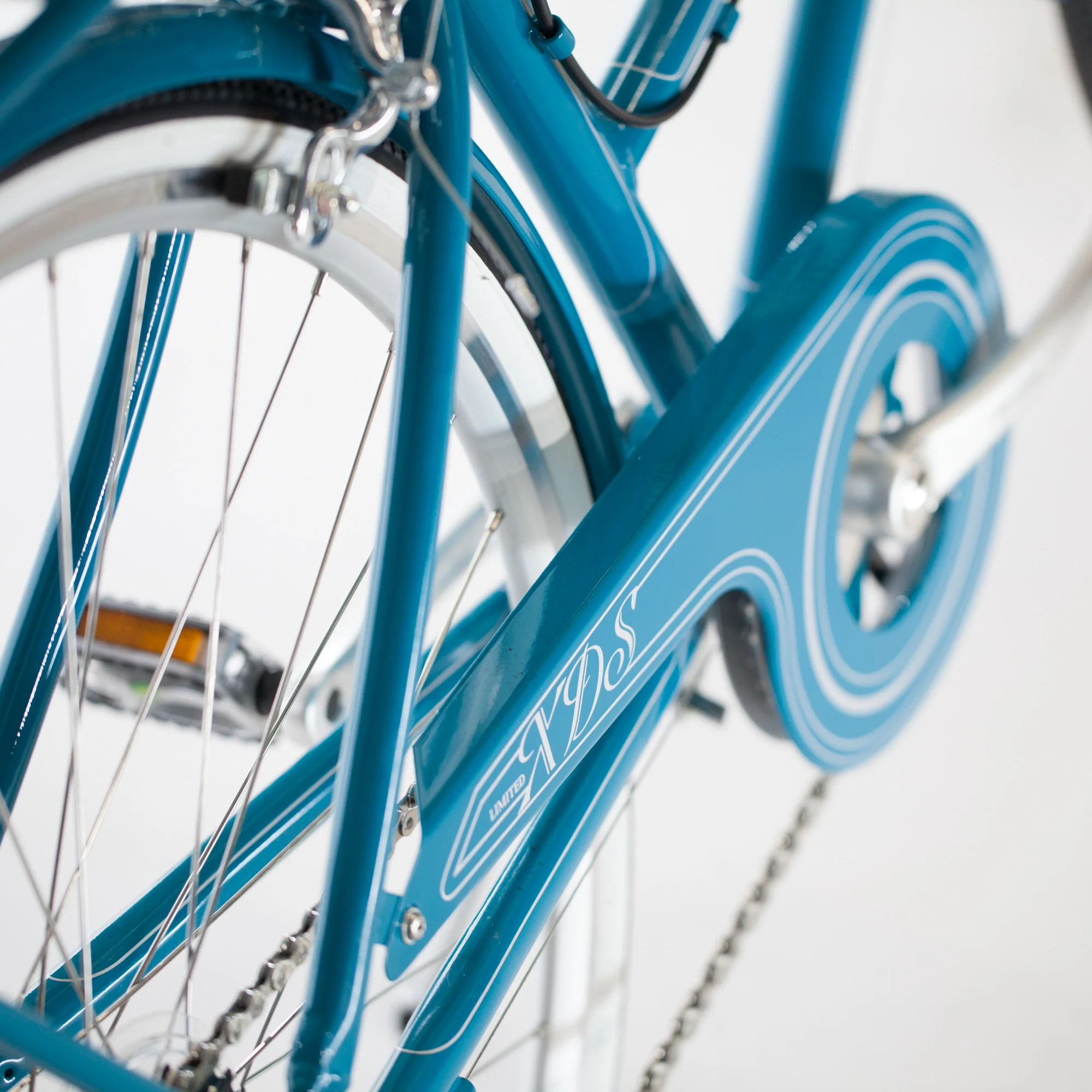 XDSBIKE Nadine 7sp Women's Step-Through City Bike // Teal - Image 7